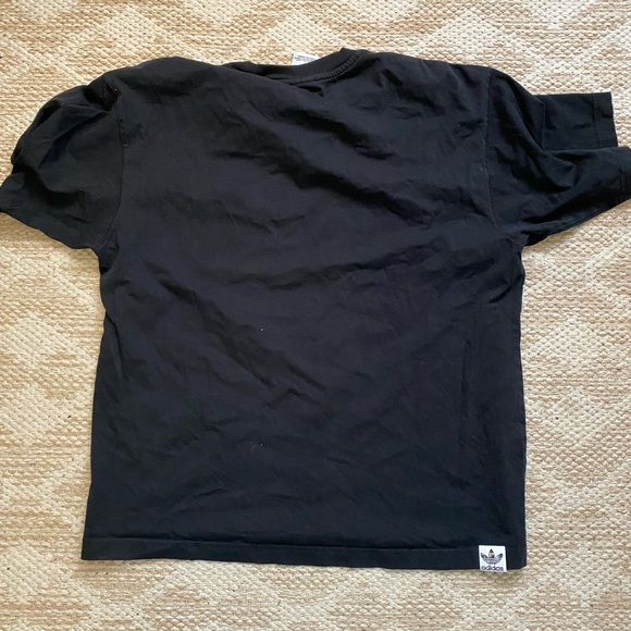 Adidas Short Sleeve Tshirt - Picture 2 of 8